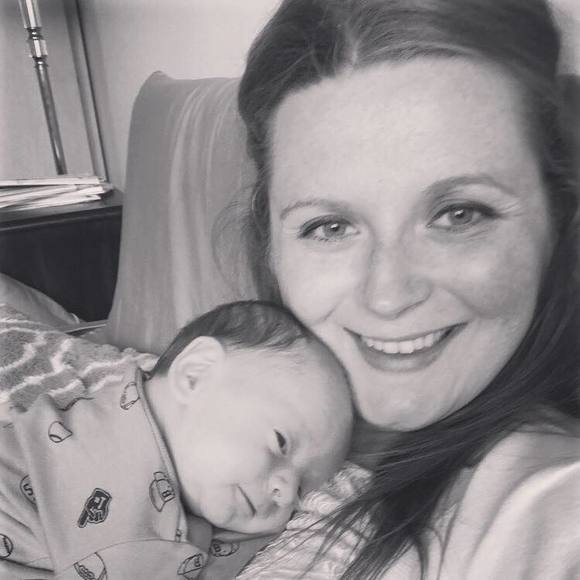 Meet your Posher, Larae - Picture 1 of 1